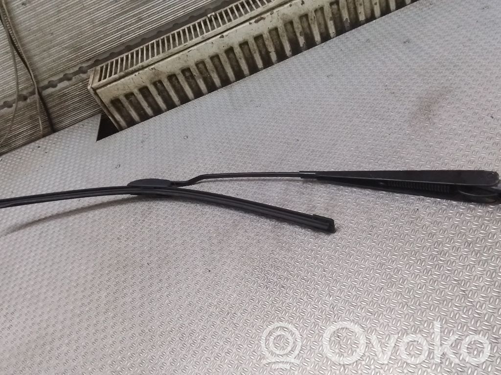 Escobilla del limpiaparabrisas, delantero   6C1117526DA