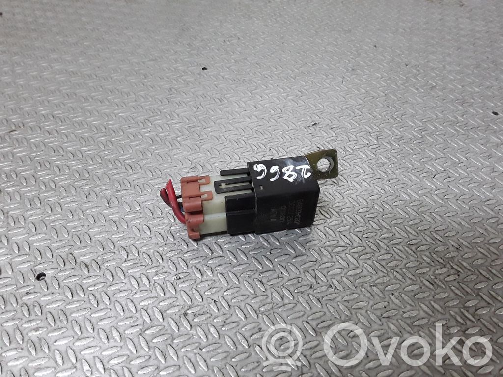 Kita rėlė   E466330130