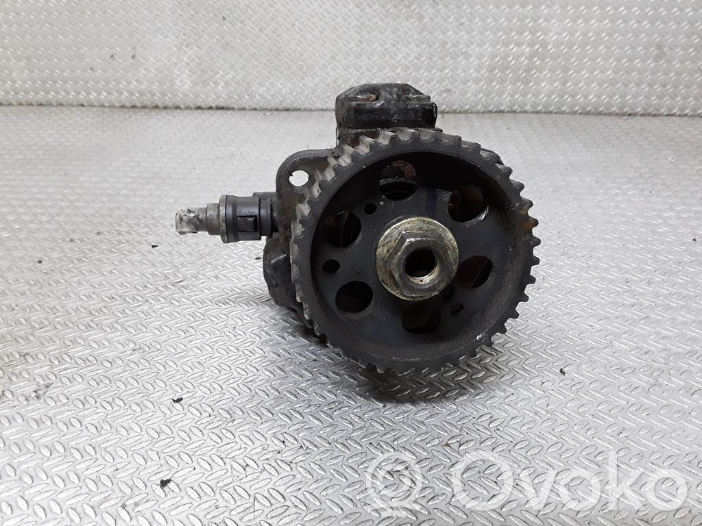 Alfa Romeo 156 Pompa ad alta pressione dell’impianto di iniezione 