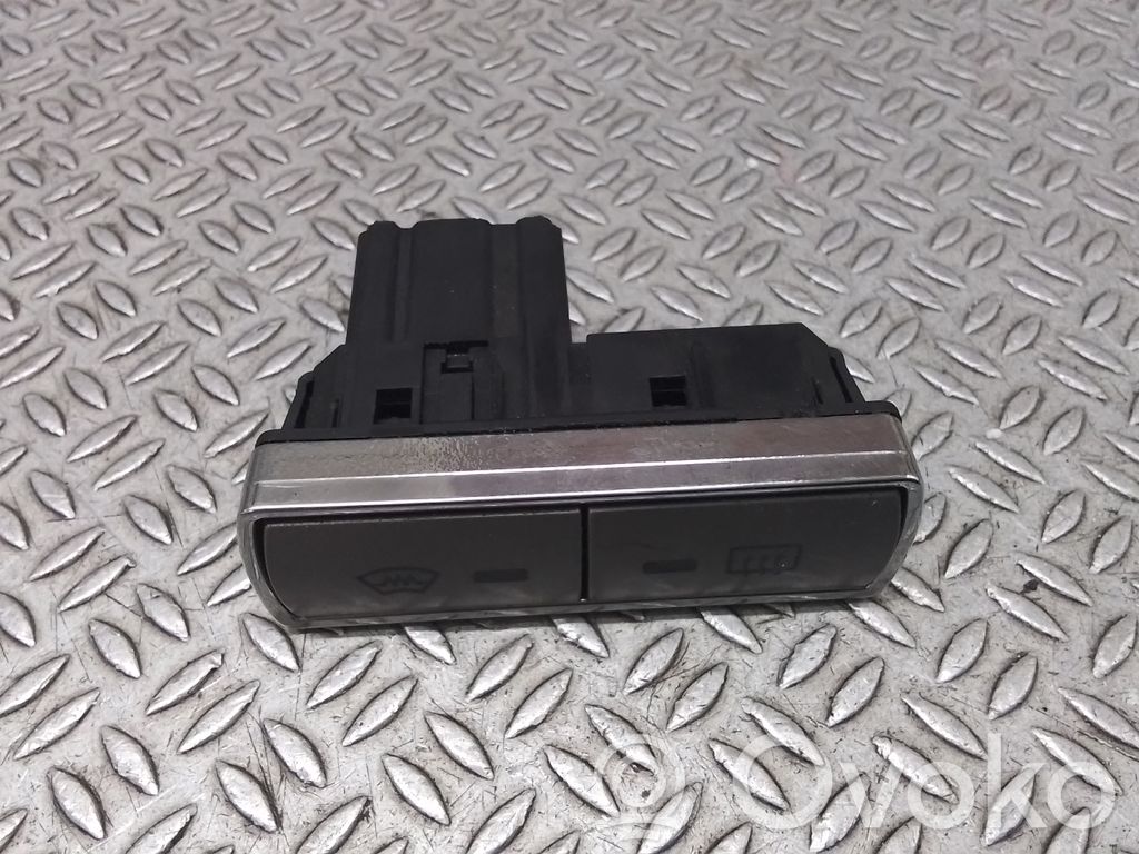 Tuulilasinlämmittimen kytkin   6M2T18K574AD