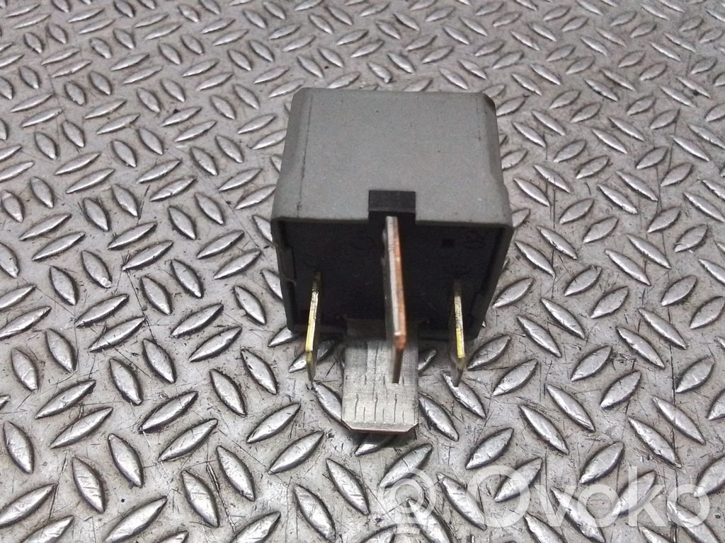 Ford Mondeo MK IV Other relay 