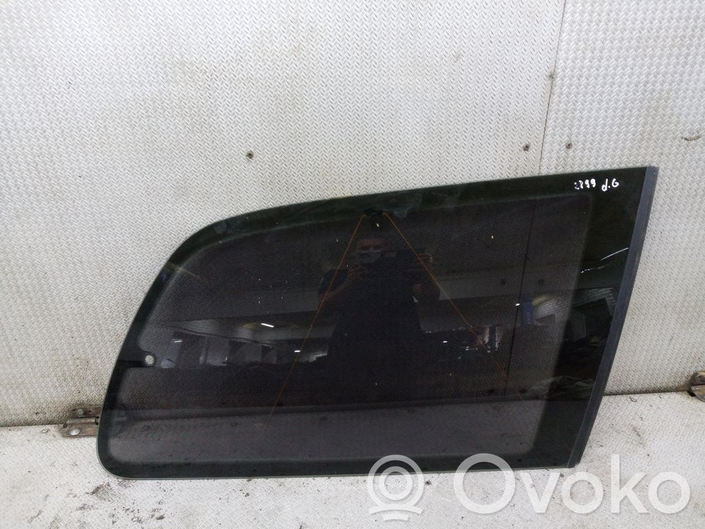 Rear side window