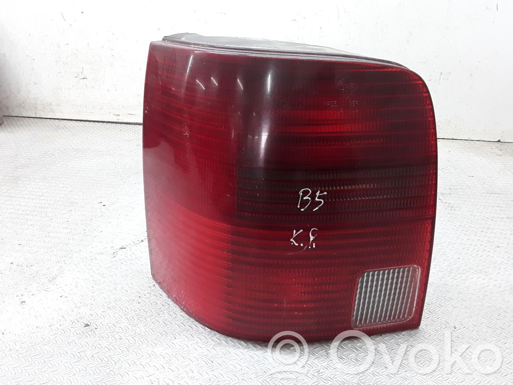 Lampa tylna   3B9945111F