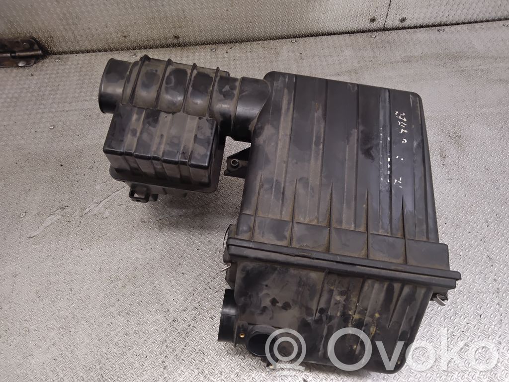 Air filter box   63JR01
