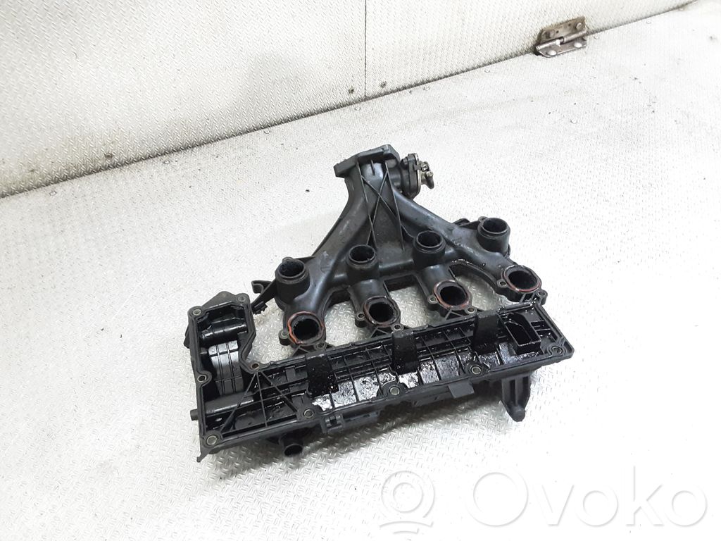 Peugeot 407 Kolektorius įsiurbimo 