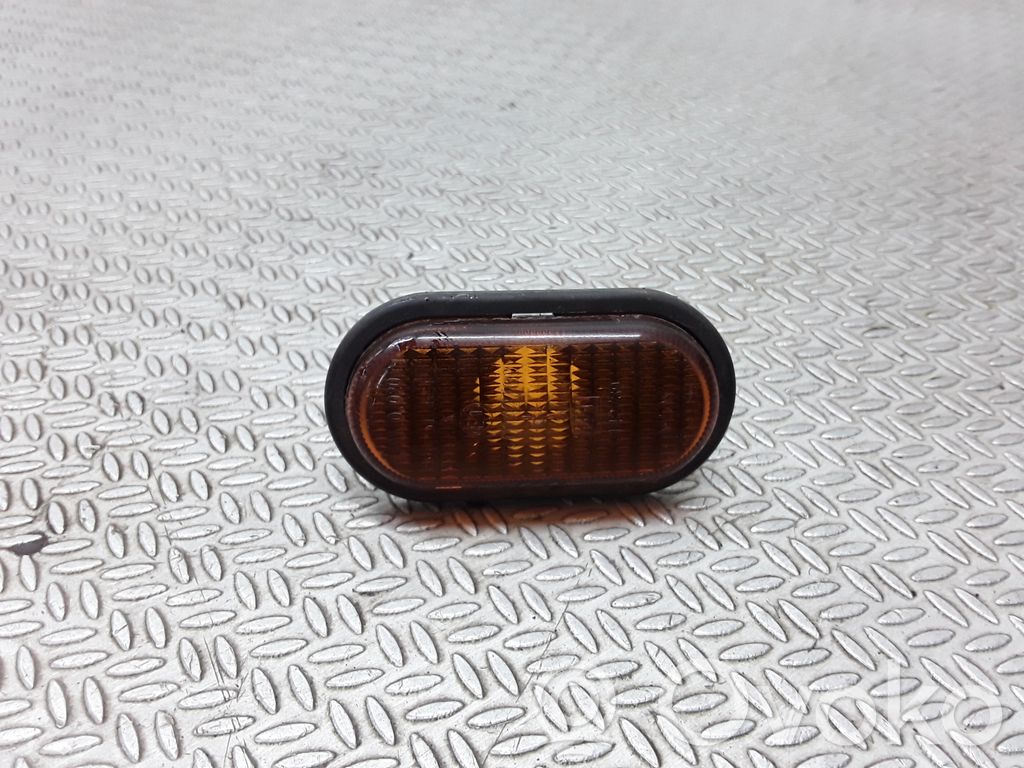 Renault Trafic II (X83) Front fender indicator light 