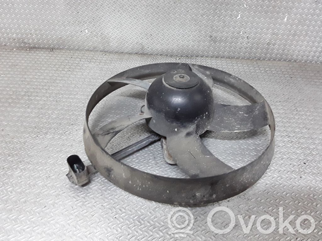 Volkswagen Polo Ventilatore di raffreddamento elettrico del radiatore 
