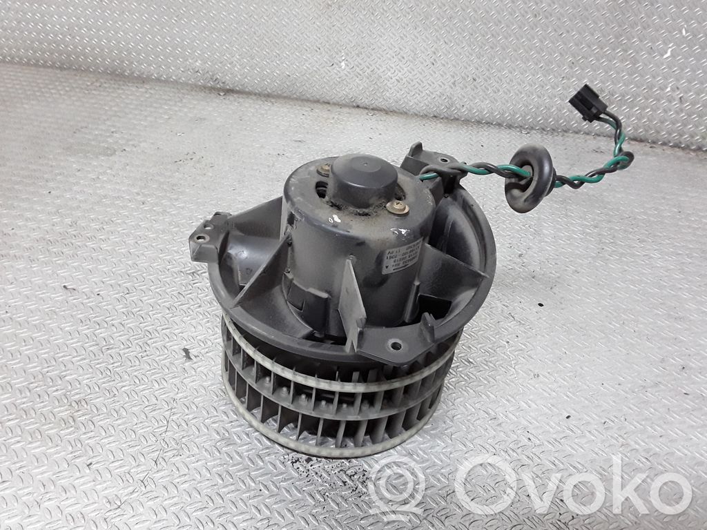 Lämmittimen puhallin   701130651B