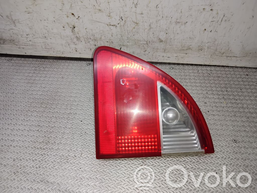 Ford Galaxy Luci posteriori del portellone del bagagliaio 