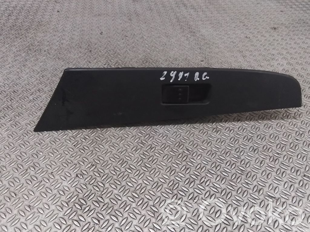 Mazda 3 I Przyciski szyb 