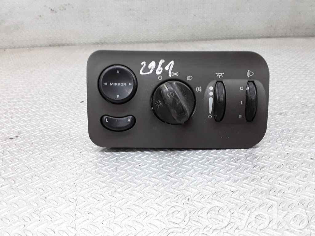 Chrysler Voyager Light switch 
