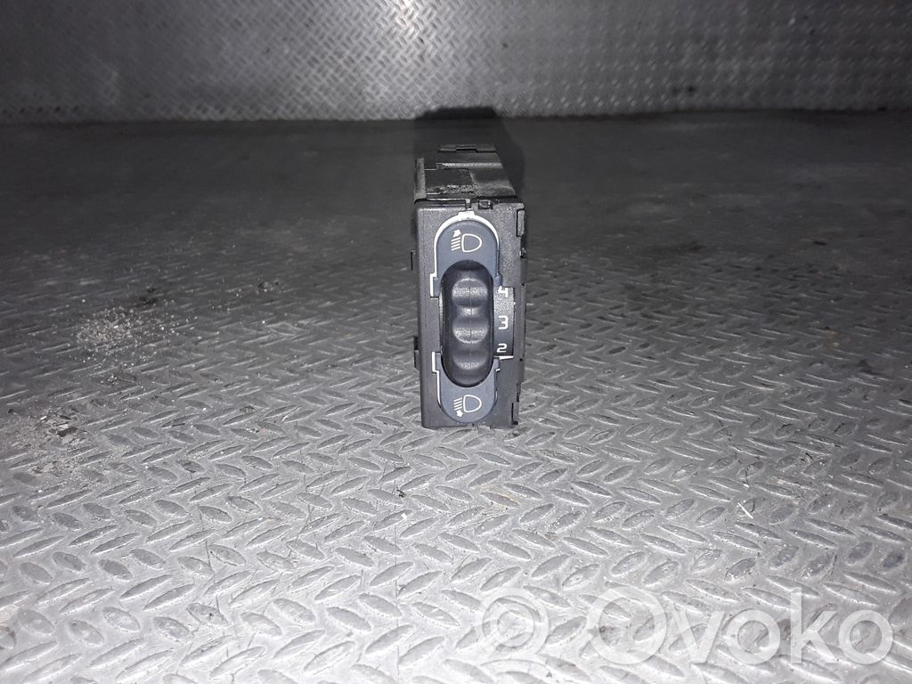 Renault Master II Interruttore di regolazione livello altezza dei fari