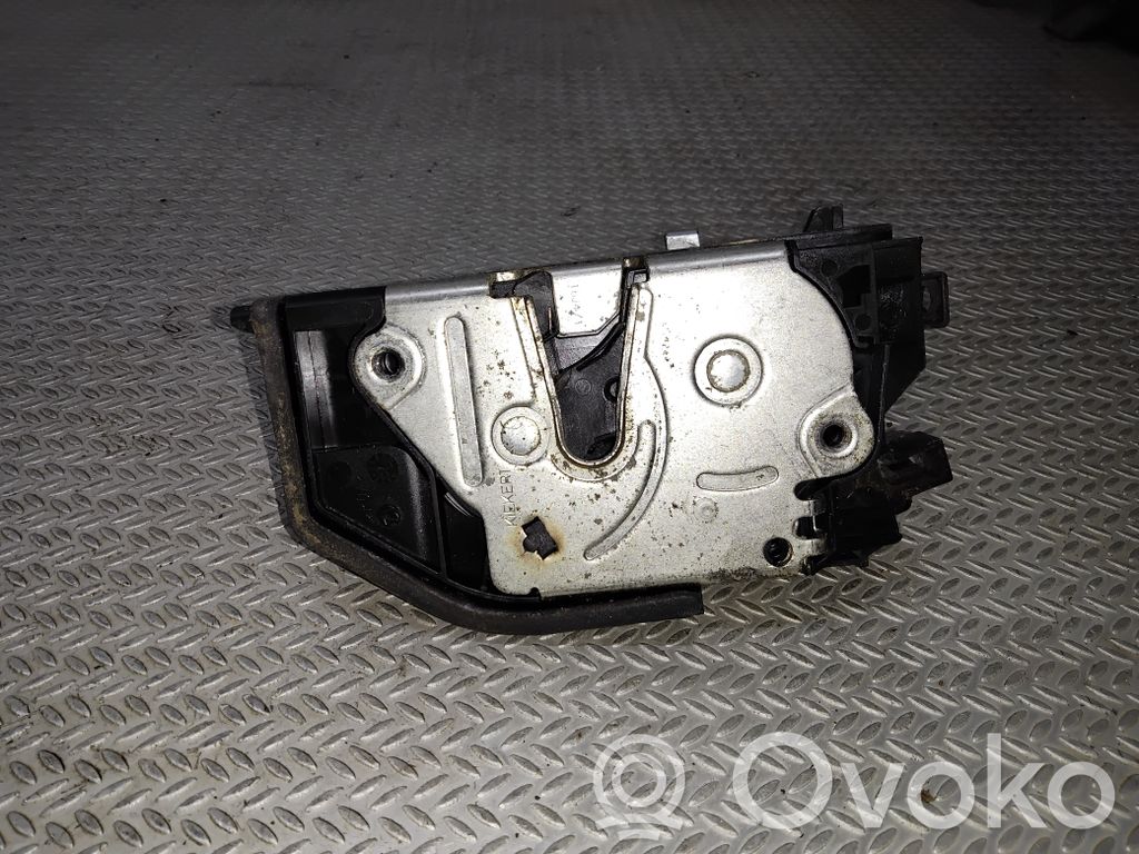BMW 5 E60 E61 Front door lock 