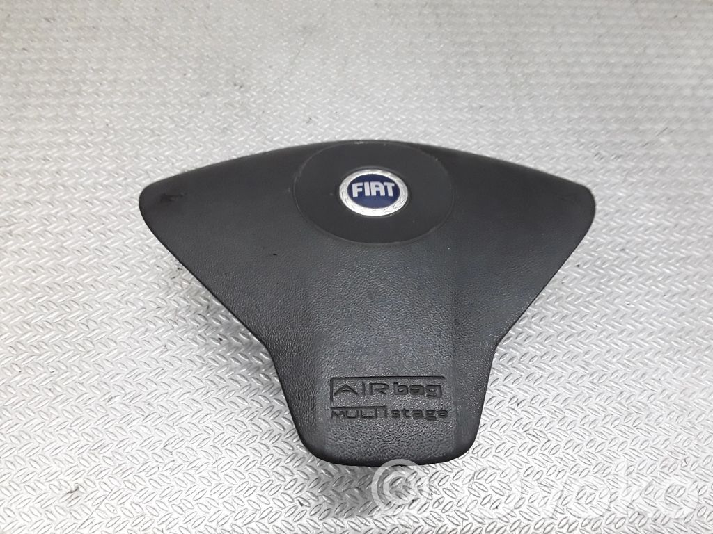 Fiat Stilo Vairo oro pagalvė 