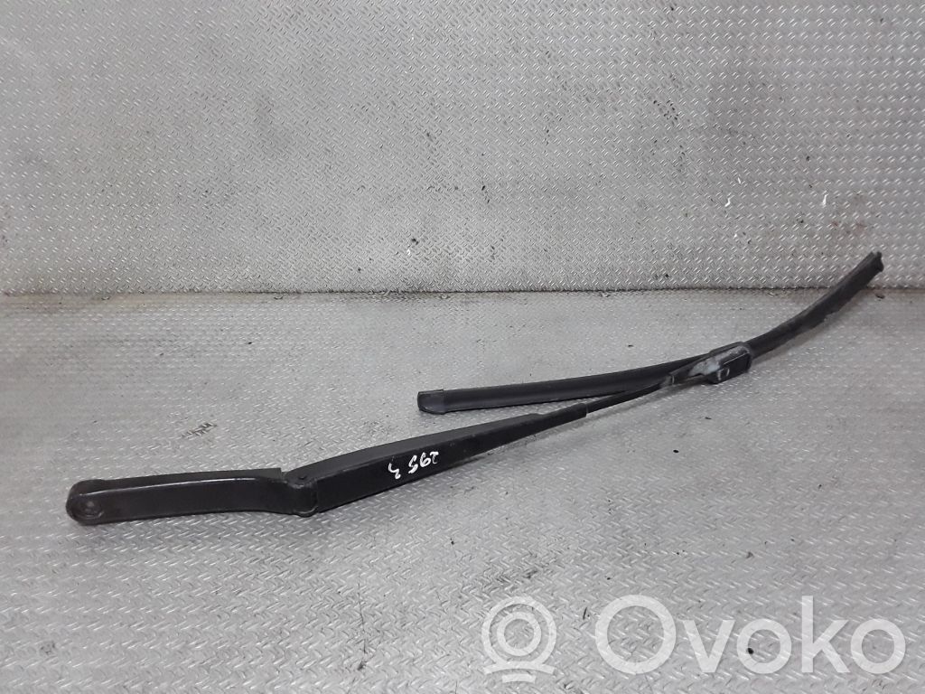 Volkswagen Golf V Lamă ștergător parbriz 