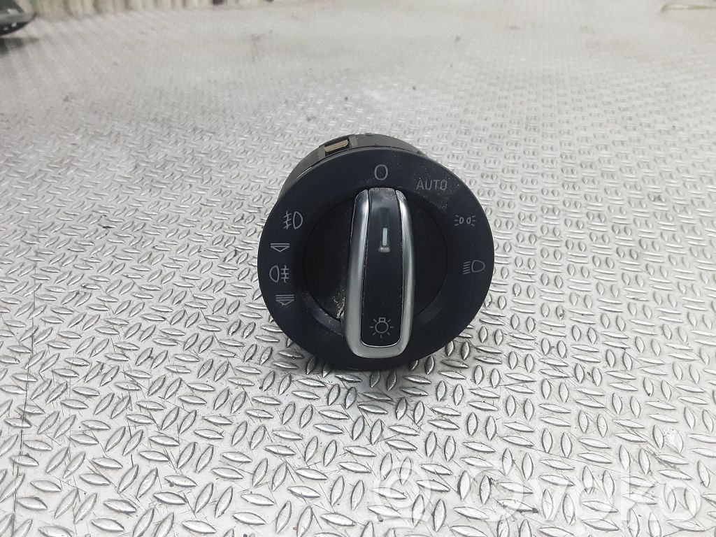 Lichtschalter   4F1941531E