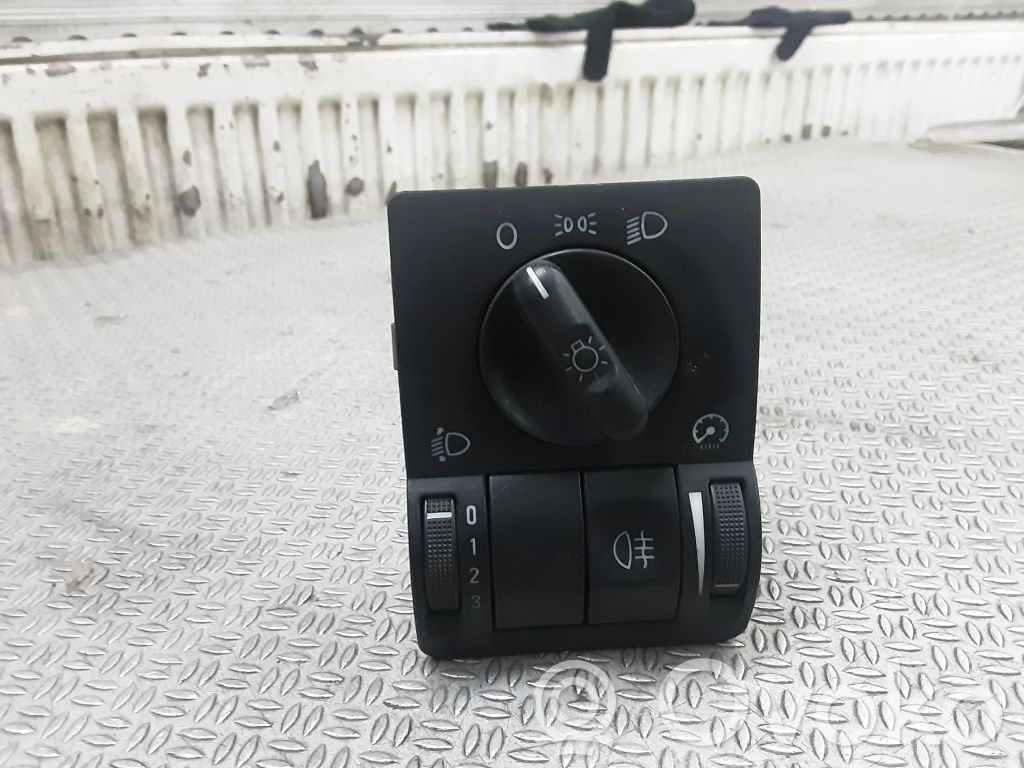 Opel Combo C Light switch 
