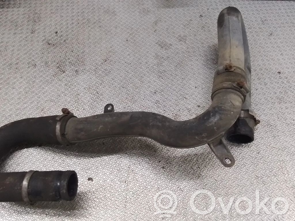 Opel Combo C Välijäähdyttimen letku 