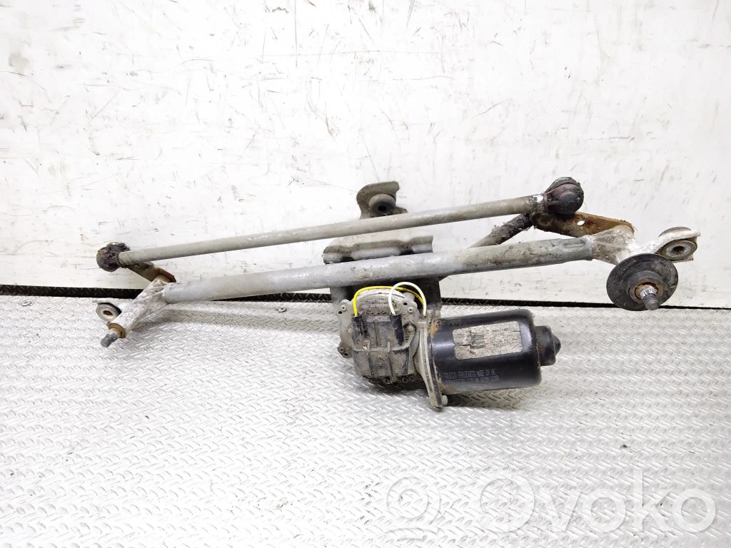 Opel Corsa C Wischergestänge Wischermotor vorne 
