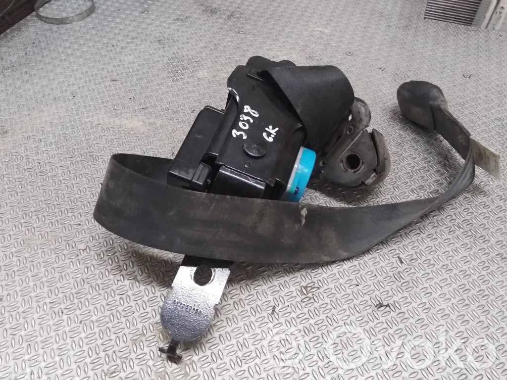 Chrysler Voyager Takaistuimen turvavyö 