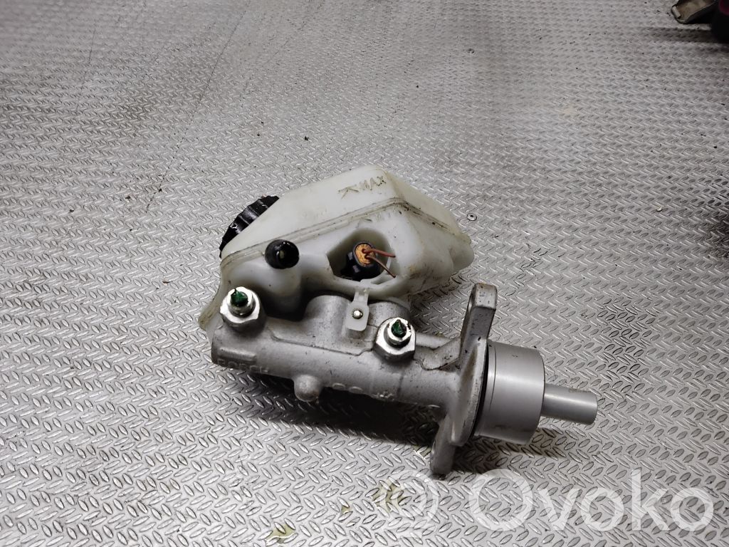 Opel Corsa C Pääjarrusylinteri 