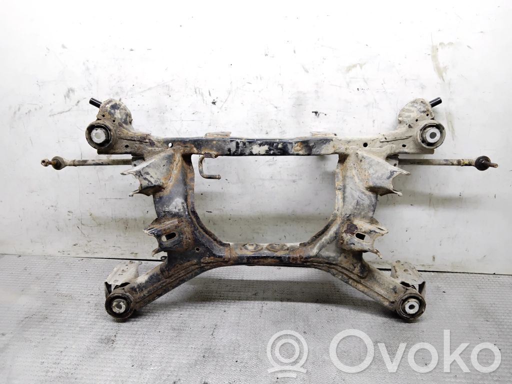 Subaru Legacy Berceau moteur