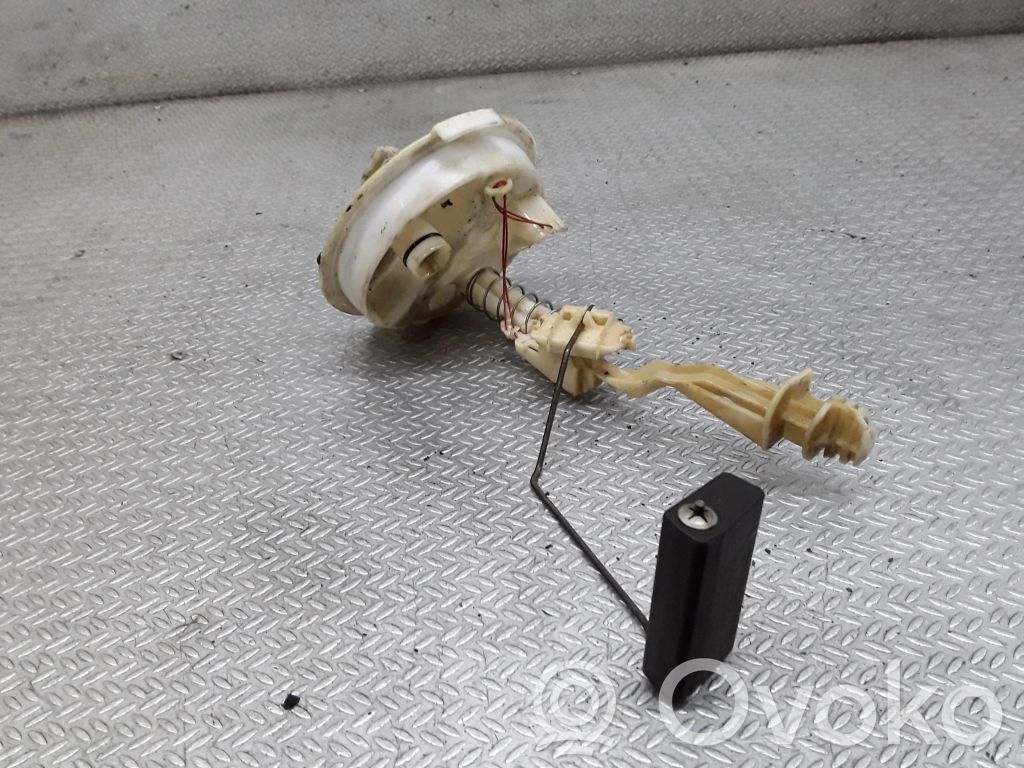 BMW 5 E39 Fuel level sensor 