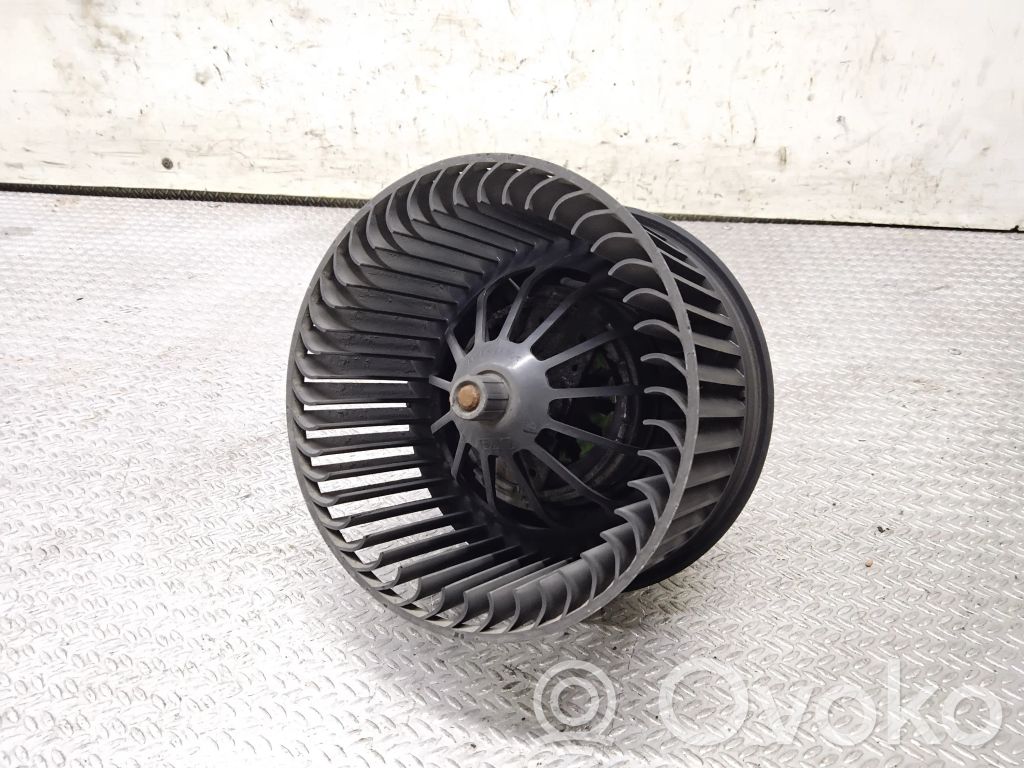 Heizungslüfter   7G9T18456CA