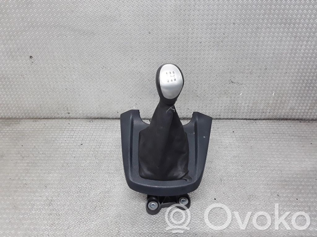 Ford Fiesta Gear shifter/selector 
