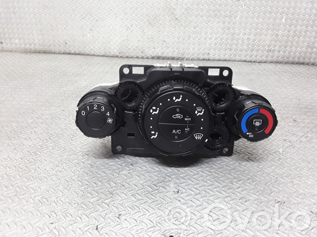 Ford Fiesta Climate control unit 