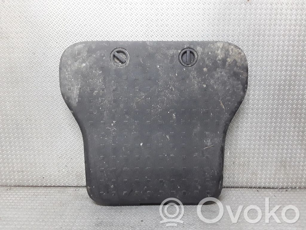 Otros repuestos del interior   2K0863761E