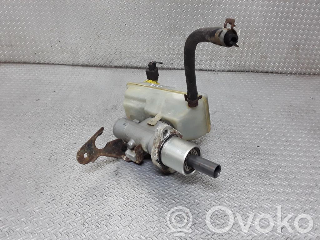 Master brake cylinder   7M3611303