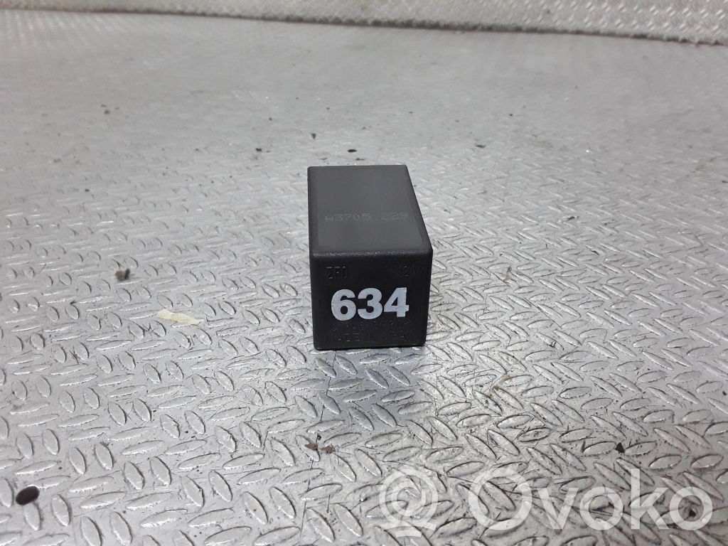 Volkswagen Phaeton Other relay 
