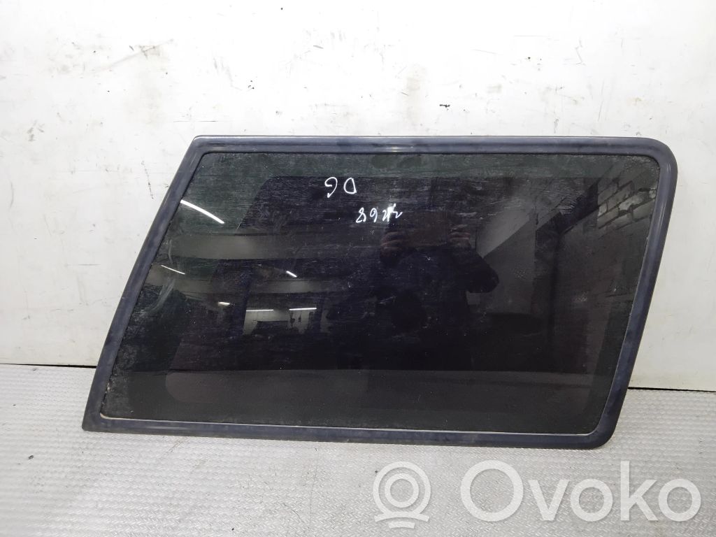 Rear side window