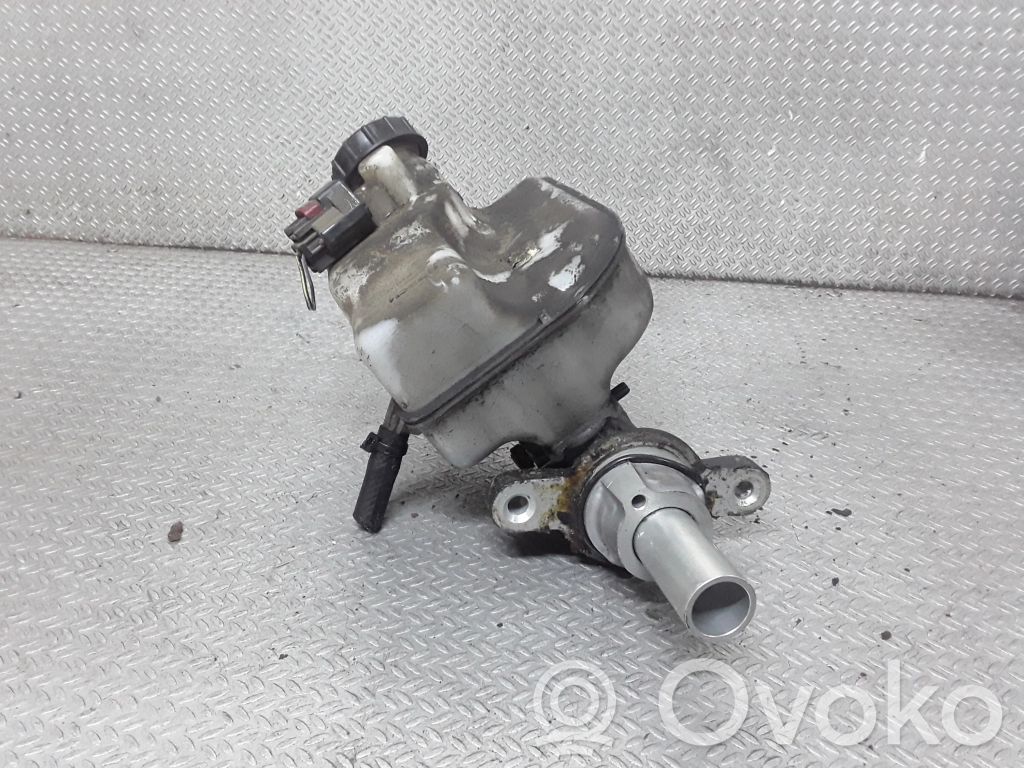 Ford Transit Master brake cylinder 