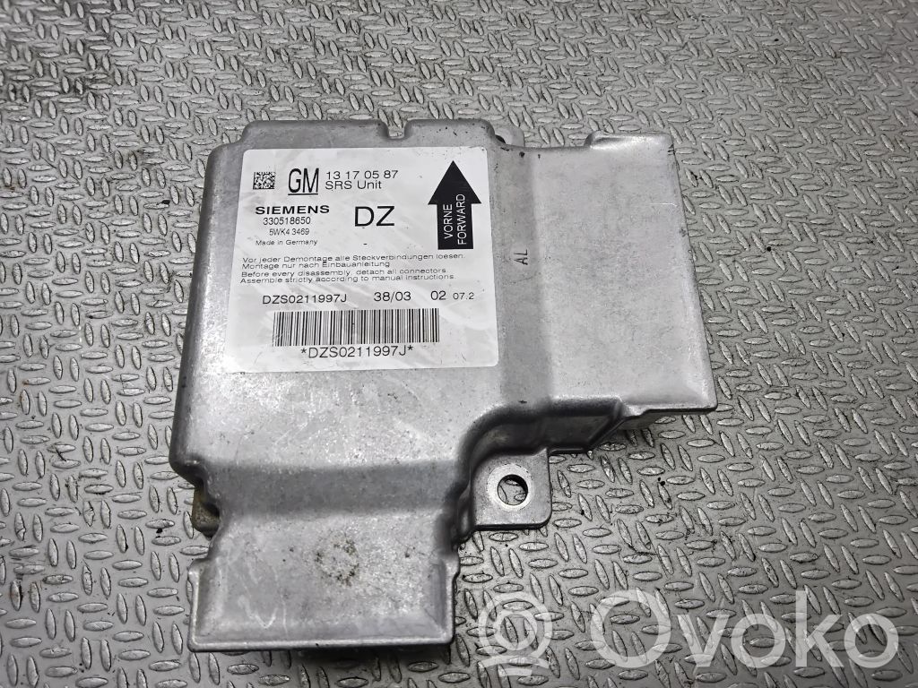Opel Vectra C Airbag control unit/module 