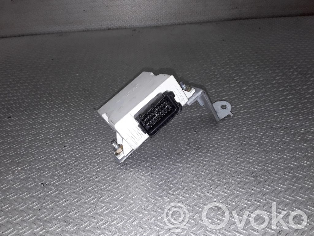 Toyota Avensis T250 Releu ștergătoare 