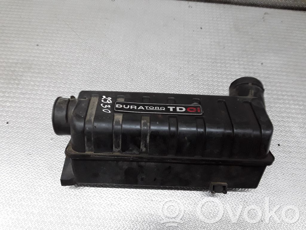 Air filter box   2C119F763AC