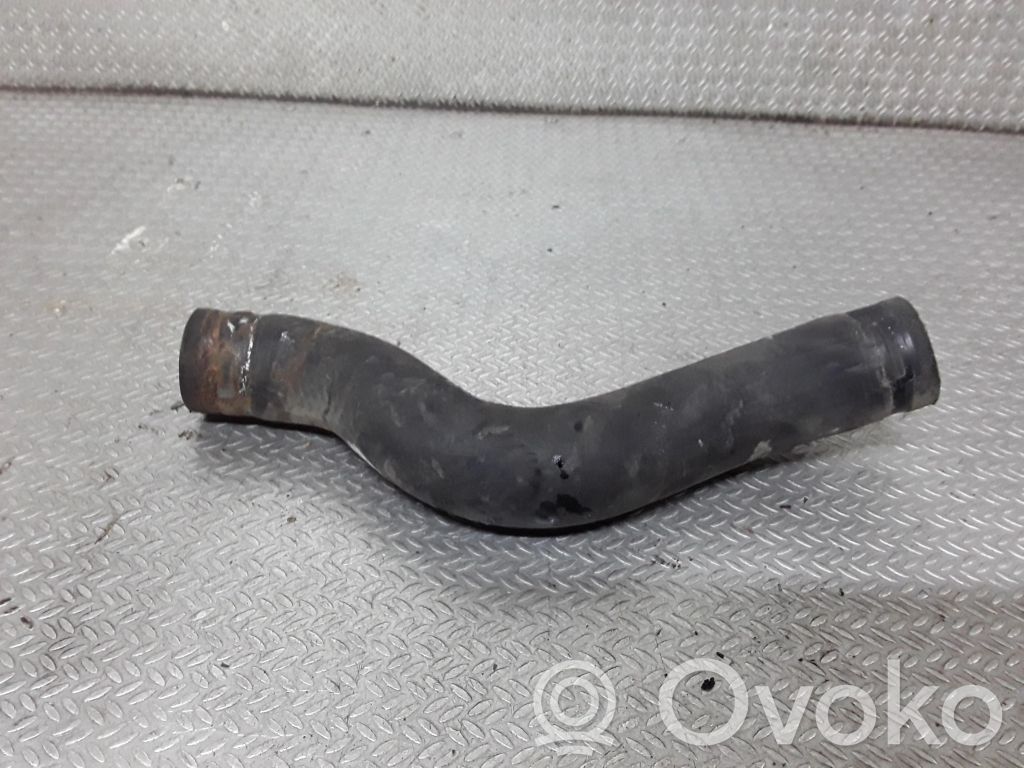 Engine coolant pipe/hose
