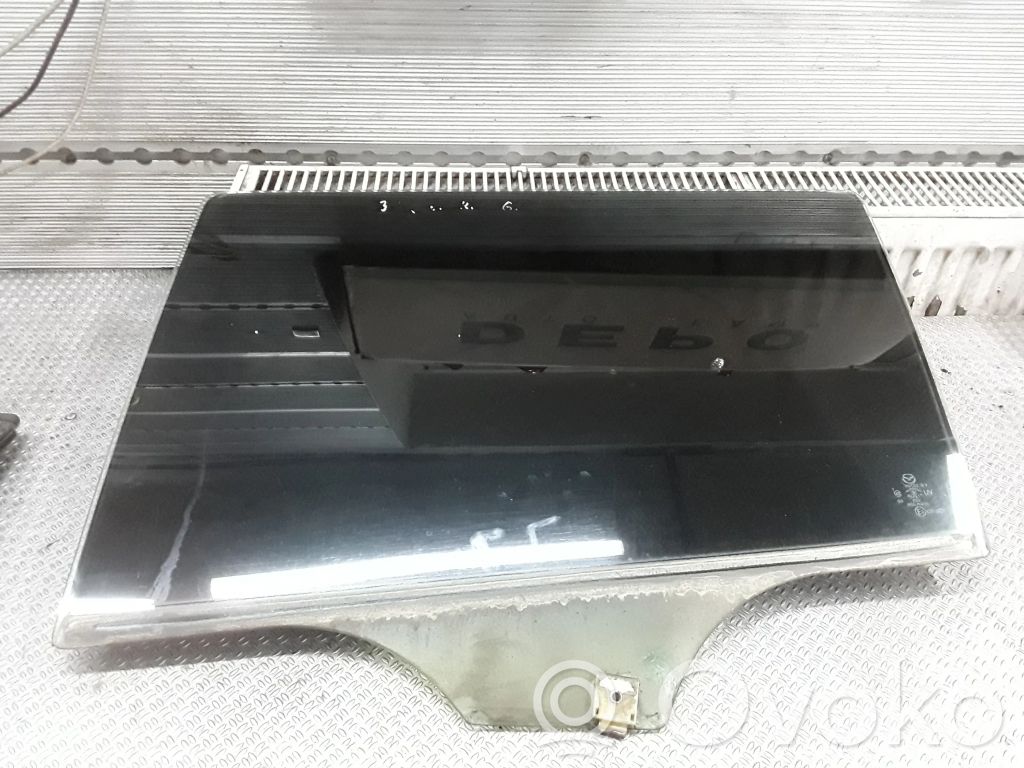 Takaoven ikkunalasi