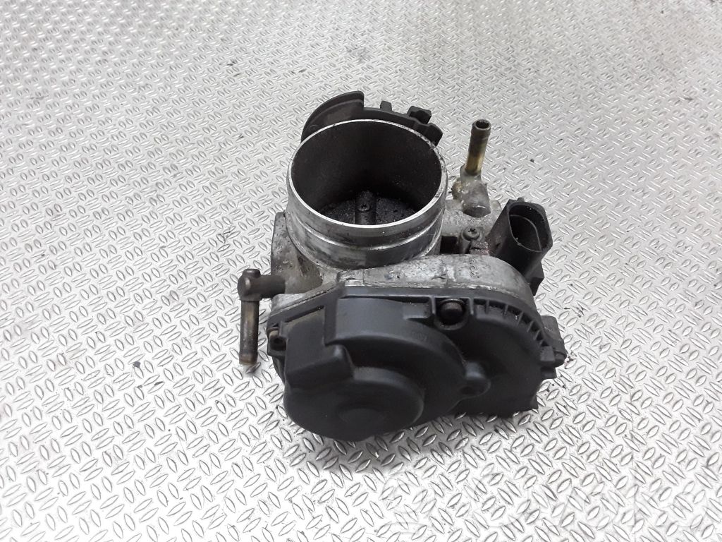 Volkswagen Golf IV Zawór przepustnicy 