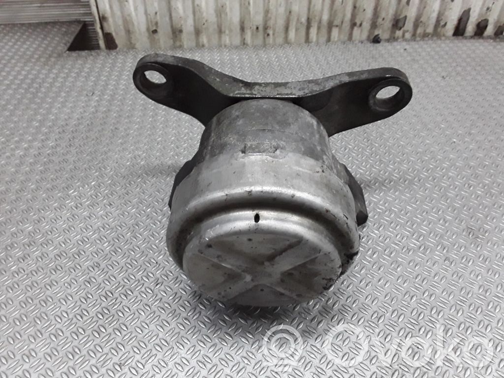 Ford Galaxy Engine mount bracket 
