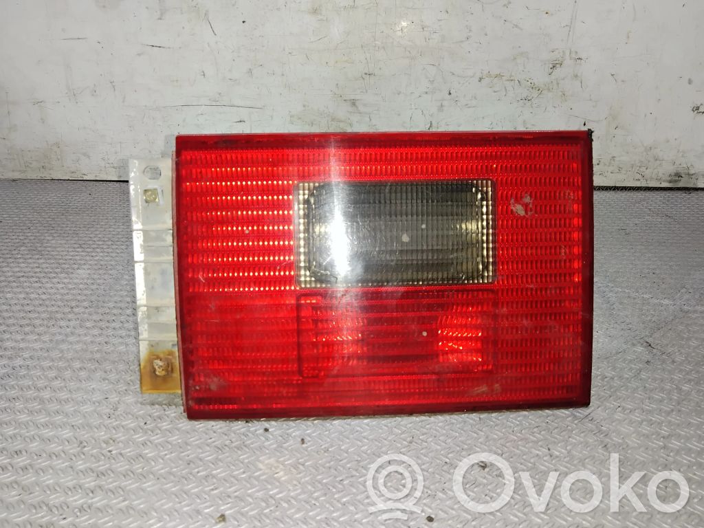 Volkswagen Sharan Lampă spate în capacul portbagajului 
