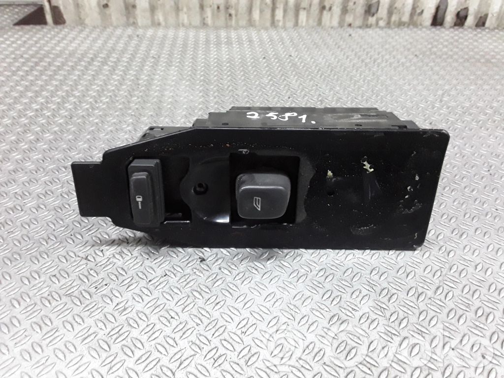 Volvo V70 Electric window control switch 
