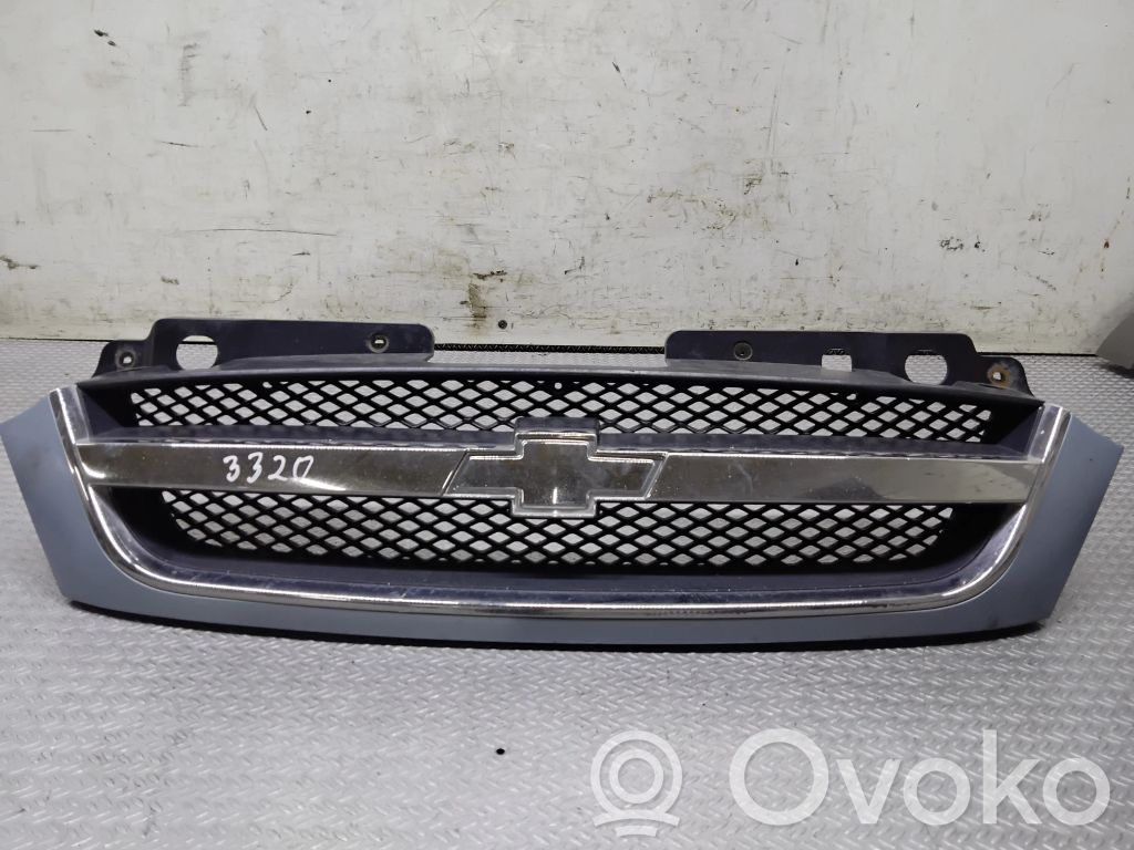 Chevrolet Rezzo Front bumper upper radiator grill 