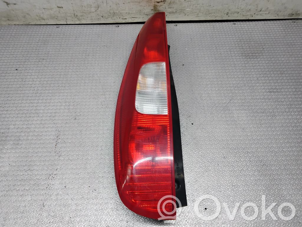 Mitsubishi Colt CZ3 Lampă spate în caroserie 