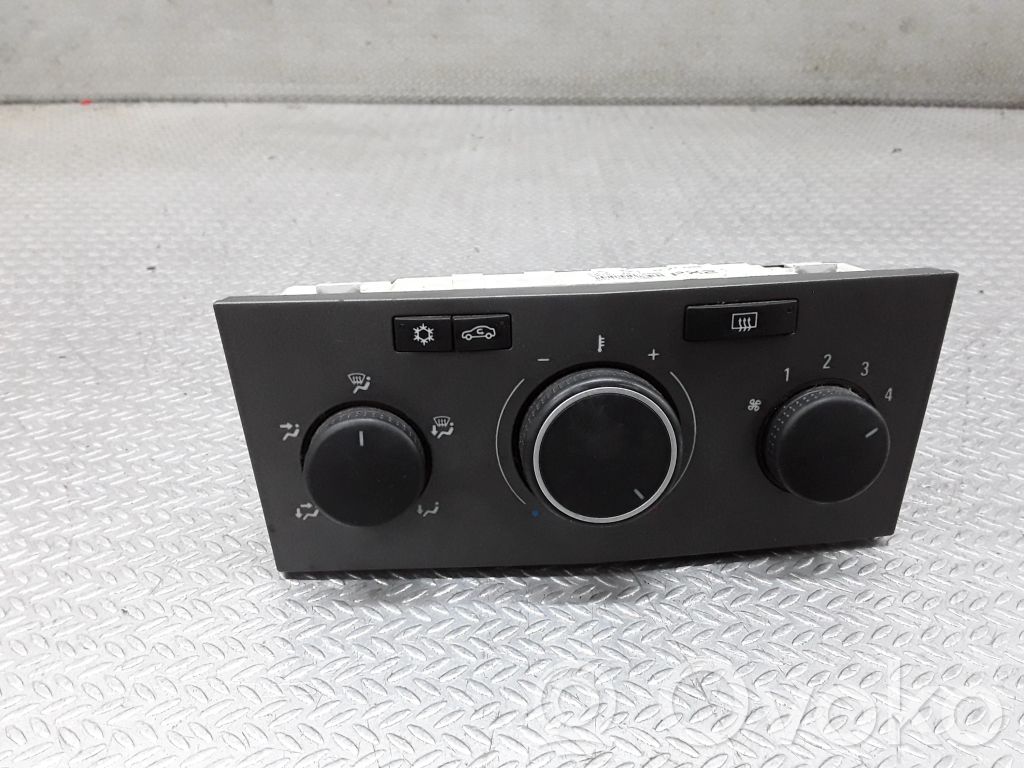 Opel Zafira B Unitate control climatizare 
