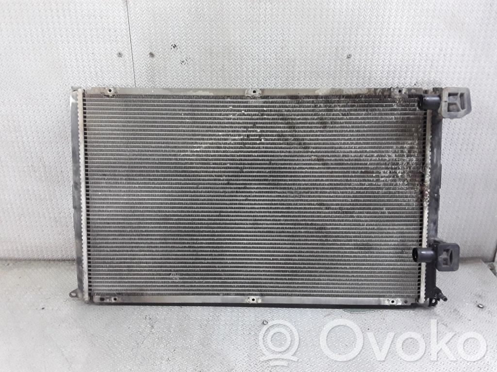 Opel Movano A Dzesēšanas šķidruma radiators 