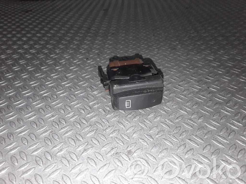 Renault Trafic II (X83) Windscreen/window heater switch 
