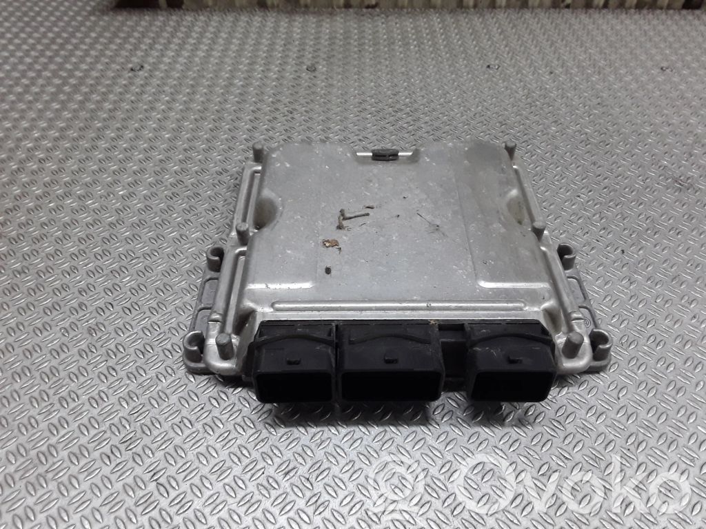 Unidad de control/módulo del motor   9650932080,0281011522